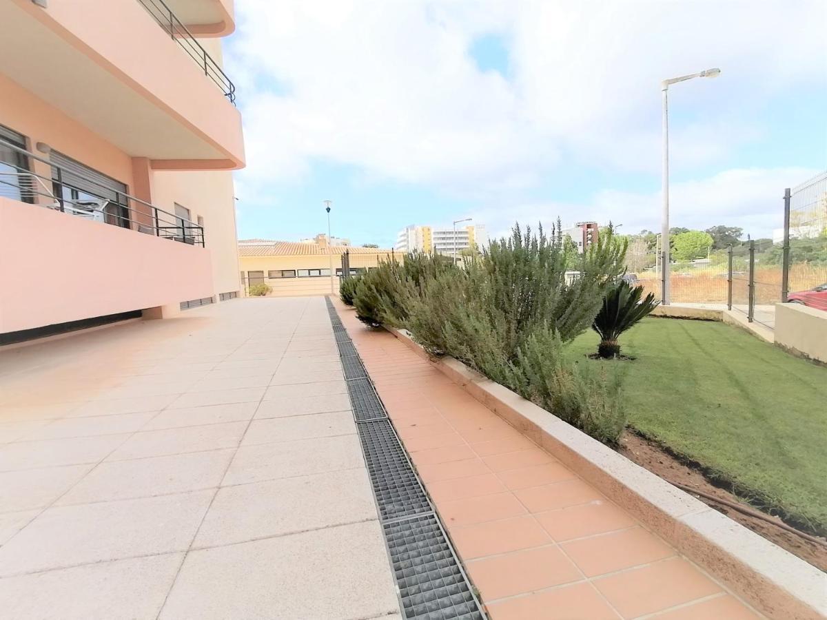 Paraiso Sol Rocha Amazing Beach Apartment Portimao Bagian luar foto